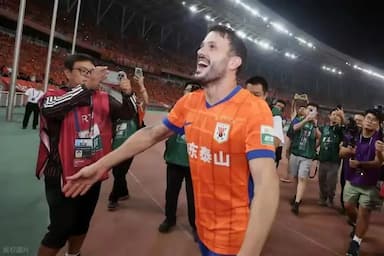 只想留在泰山队，瓦科拒绝一中超球队报价，有望完成降薪续约_卡扎伊什维利_徐江_本赛季