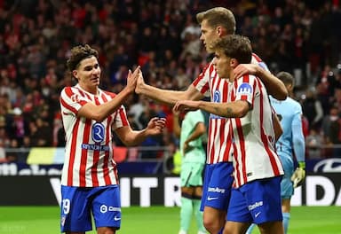 3-1，34岁格列兹曼无敌双响炮，马竞豪取4连胜，逼近西甲榜首_莱万特_排名_比赛