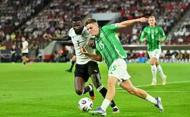 皇马铁卫吕迪格续约推迟至明年，背后是否隐藏着策略？_谈判_双方_问题