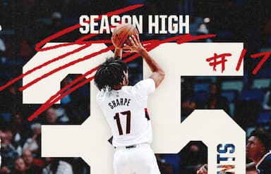 夏普今日对阵鹈鹕三分仅7中2，而两分球11投全部命中-NBA新闻