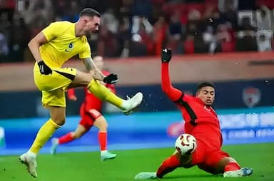 喜讯！如果鲁能要在巴尔加斯和斯坦丘之间二选一，大家希望谁来？_山东泰山_前腰_赛季