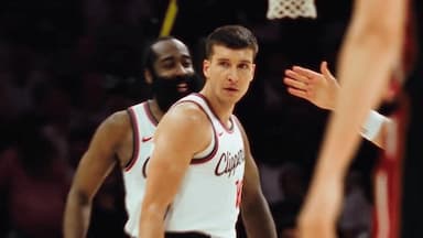 队记：因臀部伤势，今日波格丹状态降为出战成疑-NBA新闻